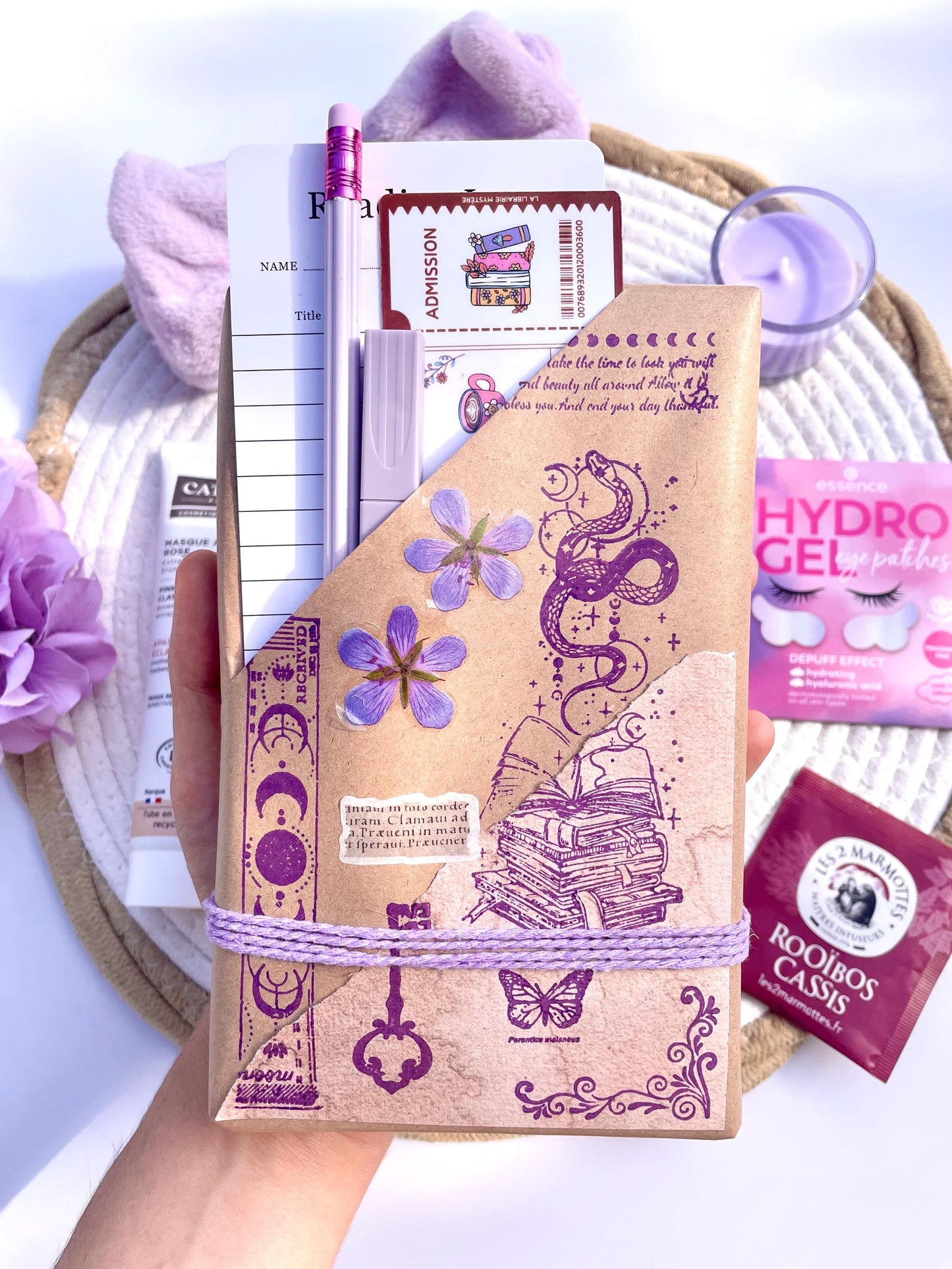 La Box Spa - Livre mystère & accessoires de beauté