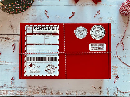 ✨ La Box Mystère de Noël – Livre surprise & douceurs hivernales