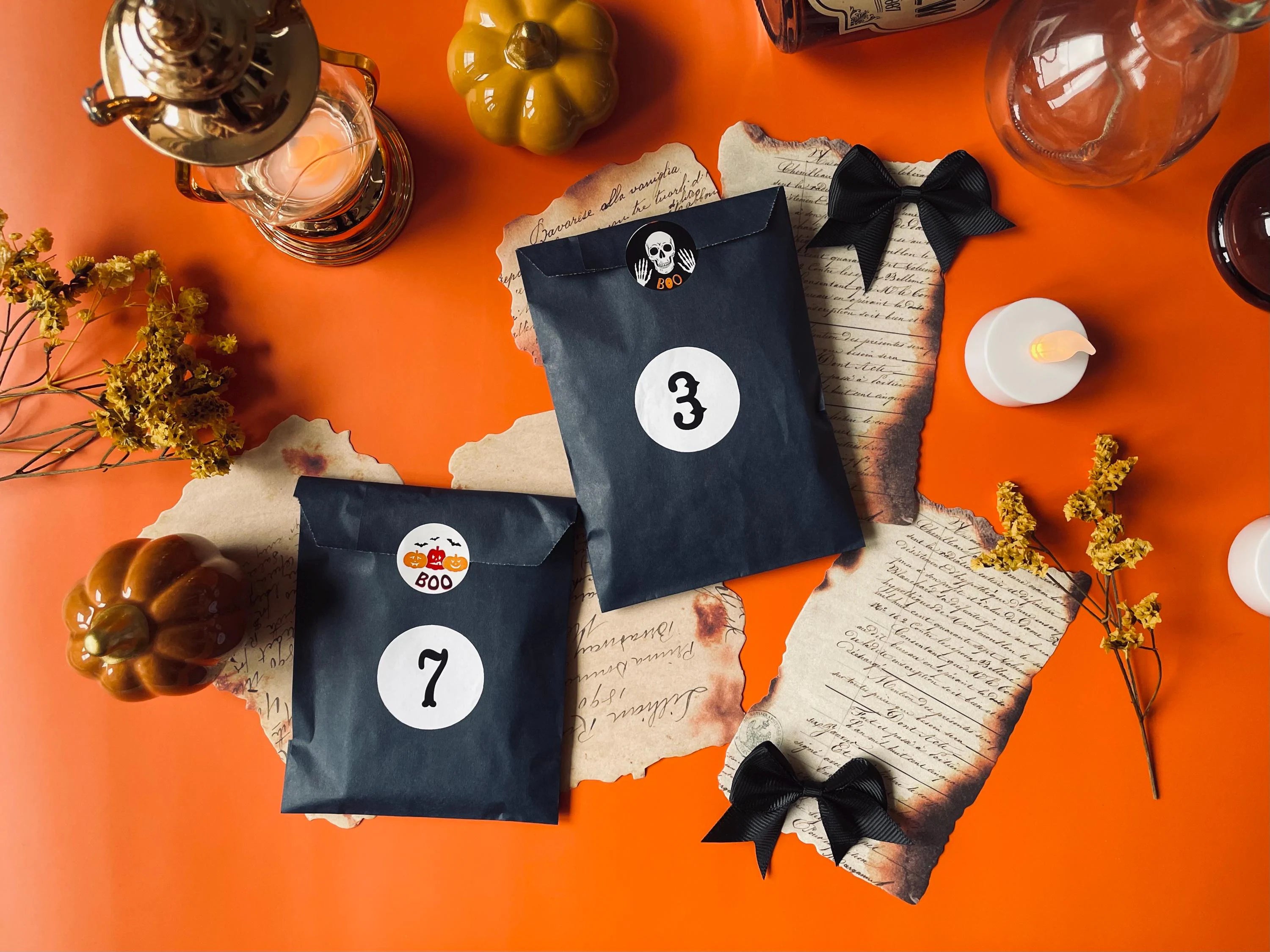 Box littéraire Halloween avec livres mystères et énigmes exclusives